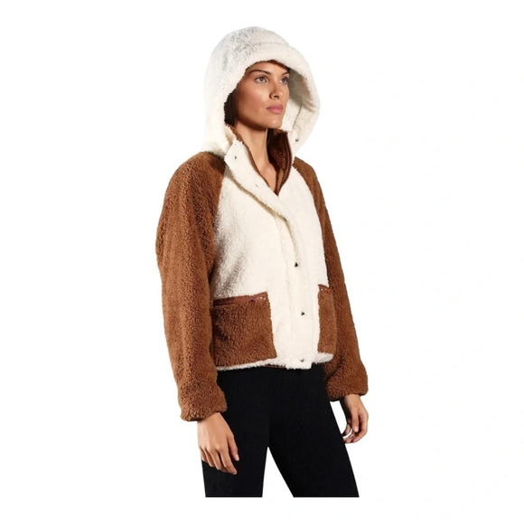 REVOLVE X PLUSH SHERPA COAT CREAM/BROWN IN COLOR SIZE XXL FULL ZIP/SNAPS BUTTONS - Picture 3 of 13